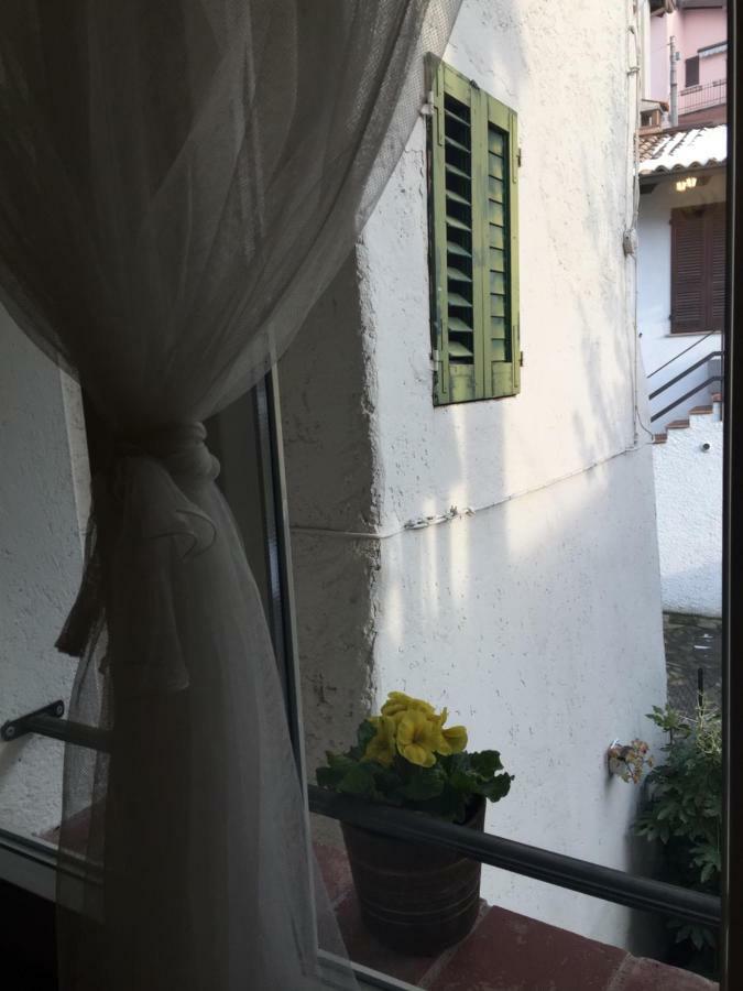 Casa Del Nespolo Bed & Breakfast Pilzone Eksteriør bilde