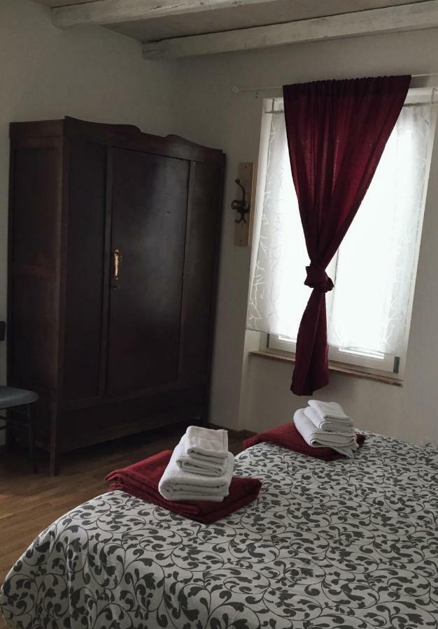 Casa Del Nespolo Bed & Breakfast Pilzone Eksteriør bilde