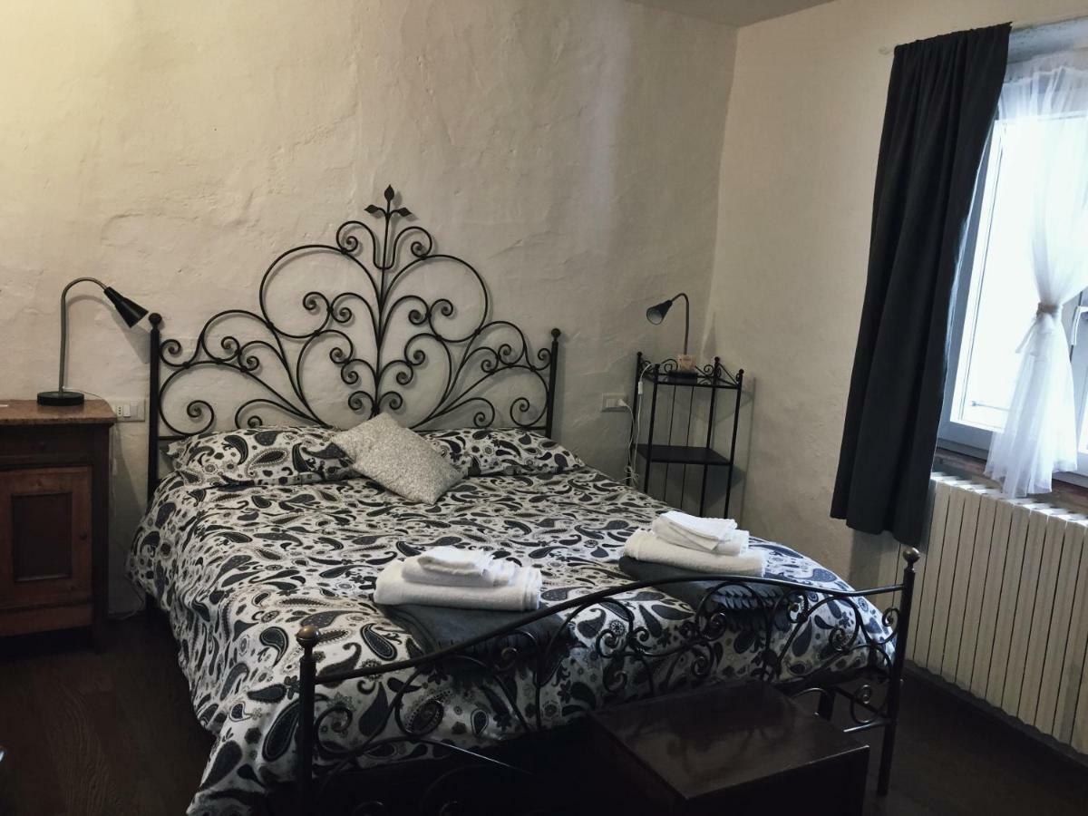 Casa Del Nespolo Bed & Breakfast Pilzone Eksteriør bilde